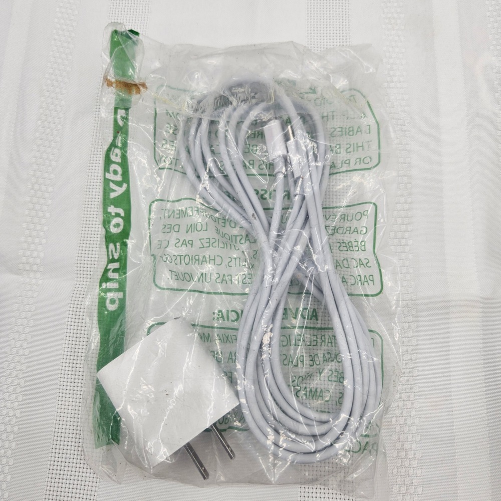 Wall Charger and USB-C to Cable‎ Set White A211R20B 5V 2.4A New